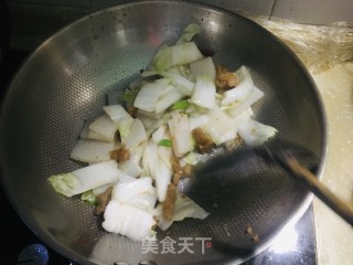 土豆恶炒白菜步骤4