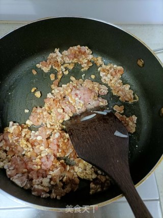 萝卜丝炒肉丁步骤8 萝卜丝炒肉丁步骤8