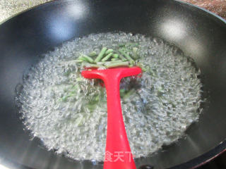 蒜香紫豇豆步骤2