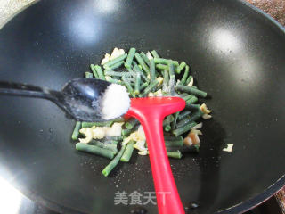 蒜香紫豇豆步骤6