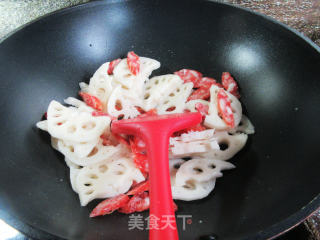 莴笋香肠炒莲藕步骤2
