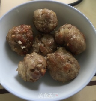 肉丸焖水东芥菜步骤2