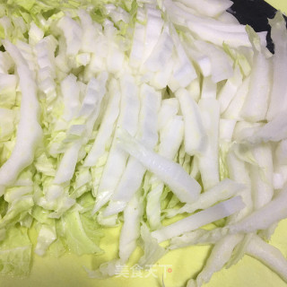 香菇肉末炒白菜步骤2 香菇肉末炒白菜步骤2