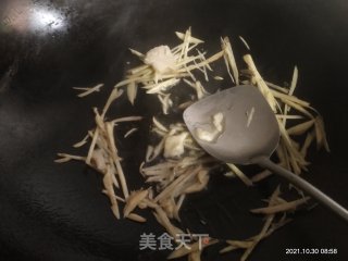 焖鹅肉步骤4