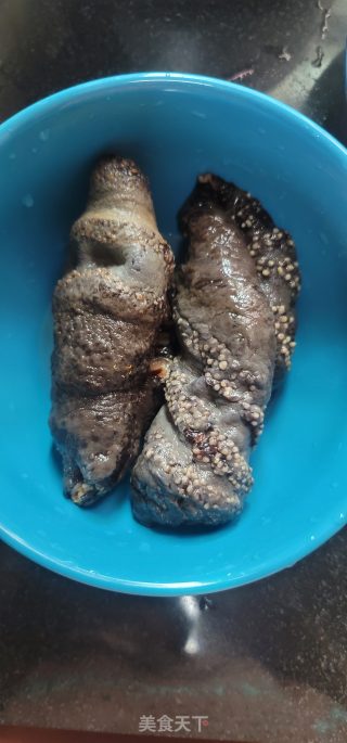 芹菜炒红极参步骤1