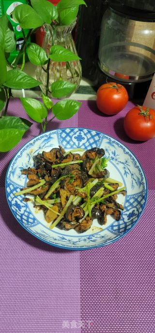 芹菜炒红极参步骤11