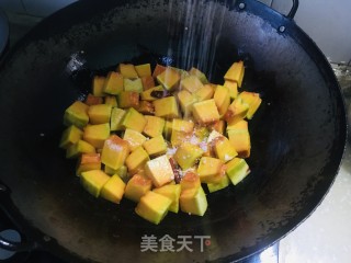 花生炖南瓜步骤3