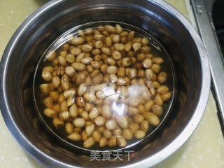 花生炖南瓜步骤1