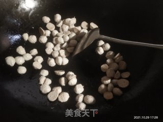 香煎肉丸步骤2