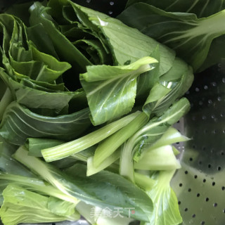 家常番茄炒蘑菇步骤3