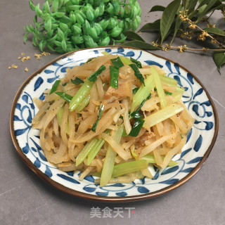 虾皮香芹炒萝卜步骤13