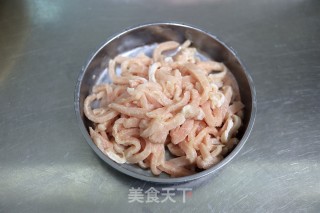 肉丝胡萝卜圆白菜步骤2