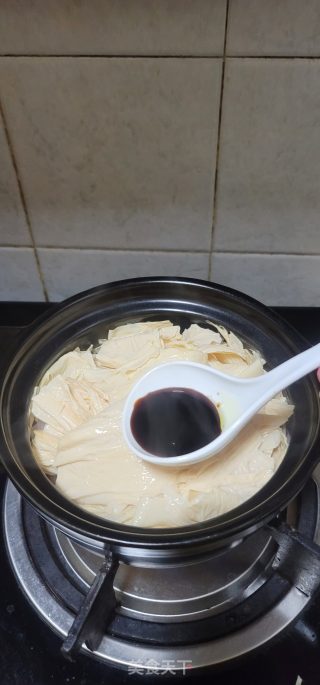 粉肠腐竹煲步骤5