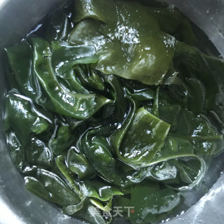 裙带菜白菜炖豆腐步骤2