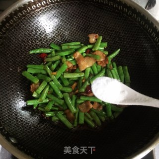 肉片炒四季豆步骤5