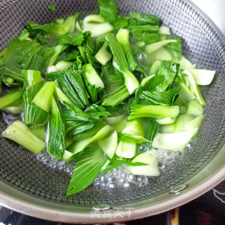 麻辣肠炒油菜步骤9