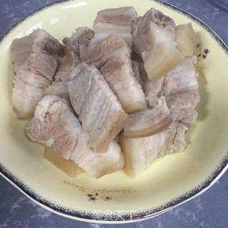 板栗香菇红烧肉步骤1