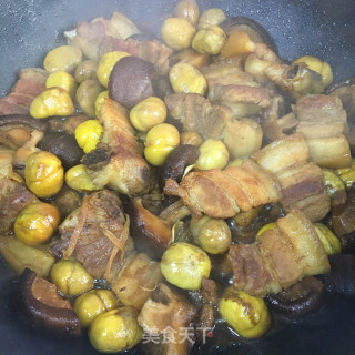 板栗香菇红烧肉步骤12