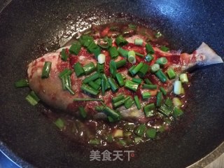洛神花酱烧金鲳鱼步骤8