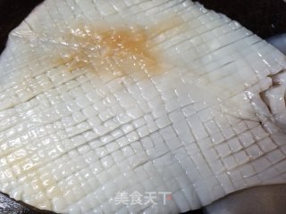 鲜鱿炒黄豆芽步骤3