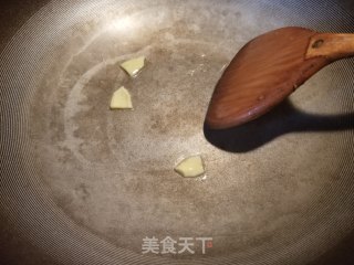 鲜鱿炒黄豆芽步骤10