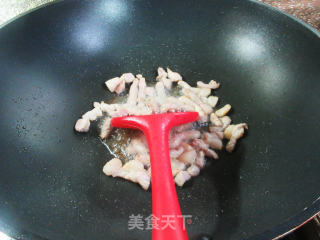 肉丝彩椒炒黄豆芽步骤3