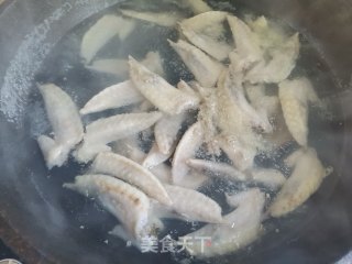 红烧鸡翅尖步骤2