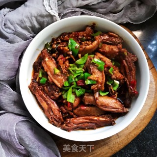 麻香红酒炖鸡翅步骤12