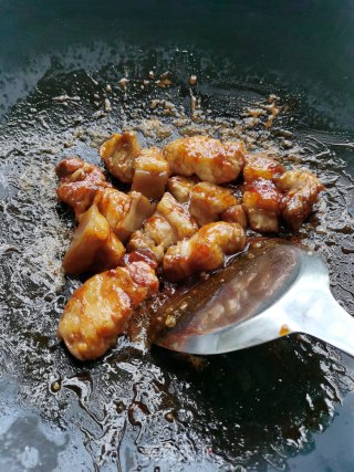 五花肉烧菜干步骤5