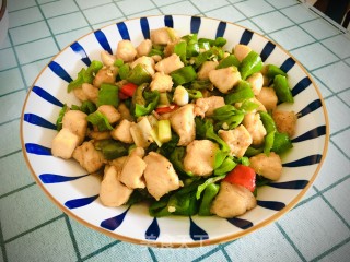 辣子滑油鸡丁步骤10