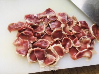 泡椒仔姜炒鸡胗步骤3