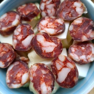 麻辣肠蒸芋头步骤5