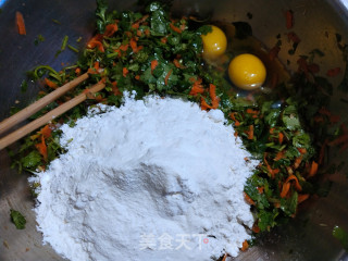 香菜胡萝卜丸子步骤4
