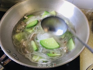 青萝卜粉条烩羊肉步骤8
