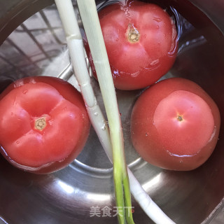 番茄炒蛋盖饭步骤1