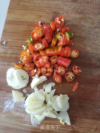 红萝卜丝炒回锅肉步骤3