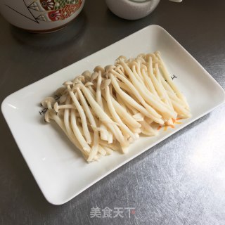 肉末白玉菇步骤2