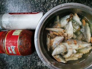 豆瓣茄子步骤1