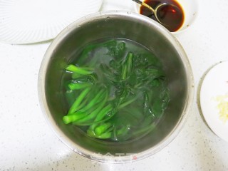 白芍菜心步骤4