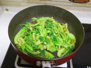快手家常小炒蚝油生菜步骤8