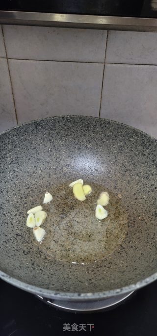 酱油烧鲳鱼步骤2