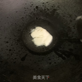 黄豆酱炒番薯叶步骤3