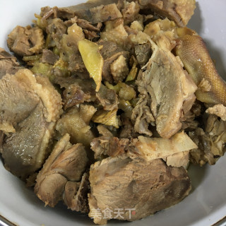 老鸭蒸芋头步骤4