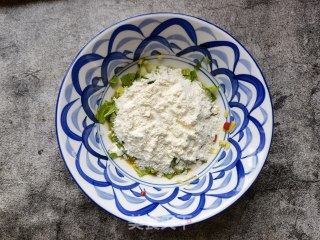 白菜苗鸡蛋煎饼步骤8