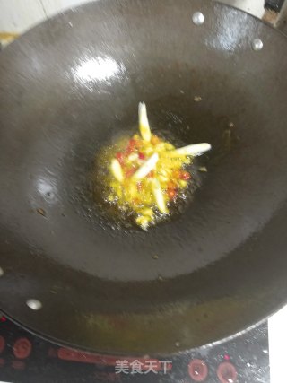 包菜炒粉条步骤9