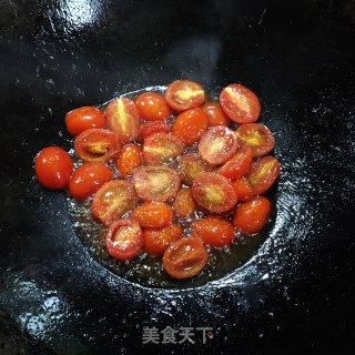 圣女果炒鸡蛋步骤5