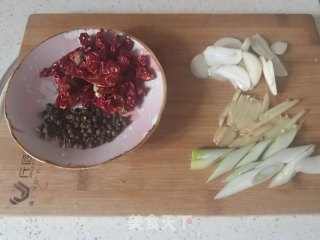 干锅大虾鸡翅步骤7