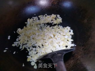 酸包菜炒粉皮步骤1