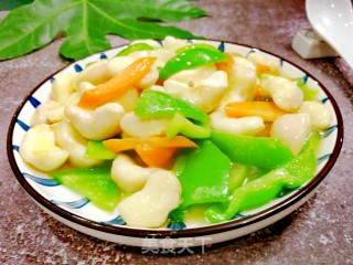 减肥塑身5分钟快手菜，炒菱角步骤7