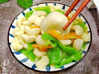 减肥塑身5分钟快手菜，炒菱角步骤8